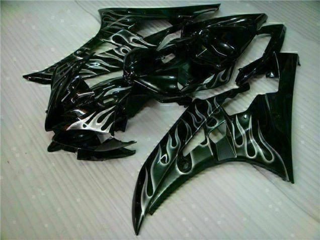 Silver Flame Black 2006-2007 Yamaha YZF R6 Fairings Silver Flame Black 2006-2007 Yamaha YZF R6 Fairings