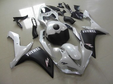 Pearl White Matte Black 2007-2008 Yamaha YZF R1 Fairings