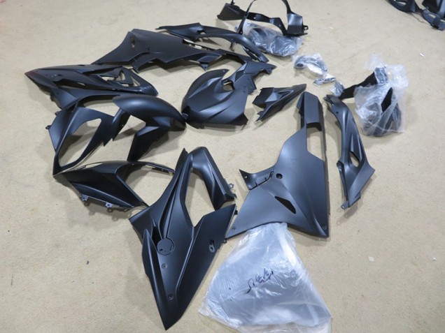 Matte Black 2015-2018 BMW S1000RR Fairings